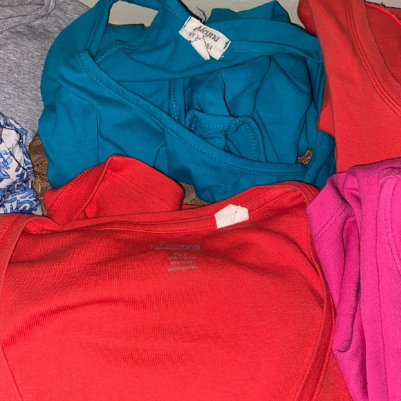 Colorful T-Shirt Collection - Picture 4 of 6